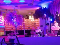 -巴特餐饮6加1音乐餐吧·新疆菜