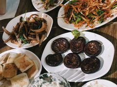 -炙热童年·老北京炙子烤肉(南锣鼓巷店)