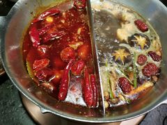 -湊湊火锅·茶憩(新中关购物中心店)