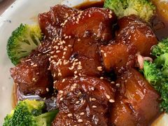 外婆家的红烧肉-悦哉·派对·草坪婚礼·围炉煮茶(三圣乡店)