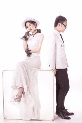 -上花轿婚纱摄影