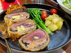 惠灵顿牛排-斯比特花园西餐厅(东方商厦店)