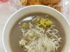 鲜鱼糊粉配油条-汪记鲜鱼糊汤粉(沈阳路总店)