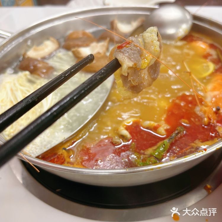 不得不试的美味海鲜火锅