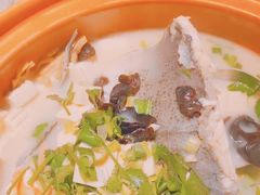 -姜君·千岛湖鱼头馆(浦东大道店)