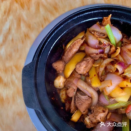 重庆市鸡公煲(水晶宫店)