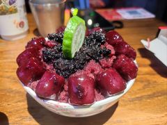 乌漆麻黑冰汤圆-萍姐火锅·公路夜市(武汉首店)