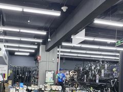 -迪卡侬(越秀公园店)