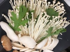菌类拼盘-舌尖记忆重庆火锅(悉尼店)