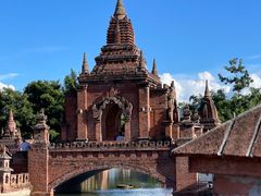 -一寨两国风景区