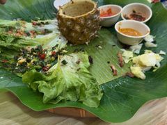 -沐毫傣泐云南菜孔雀宴•手抓饭傣味烧烤(曼听公园店)