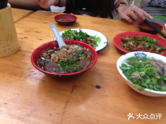 冯四孃跷脚牛肉·非物质文化遗产店图片