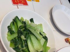 -阿瓦山寨·湘菜现炒·剁椒鱼头王(咸阳总店)