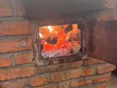 -鱼窝棚柴火铁锅炖(富山屯店)