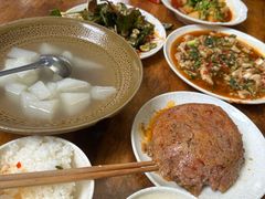-茅屋大酒店