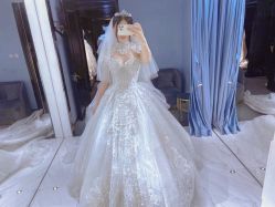 -GRACE KELLY婚纱与礼服(北京店)