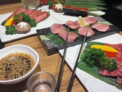 -炼火烤肉店