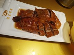 招牌恒益烧鹅-百年恒益烧腊海鲜酒家·非遗传承(广州黄埔店)