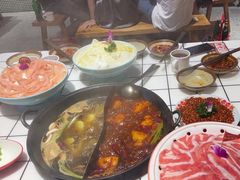 -伍师兄市井火锅(东部星悦天地店)