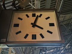 -宝山路(地铁站)