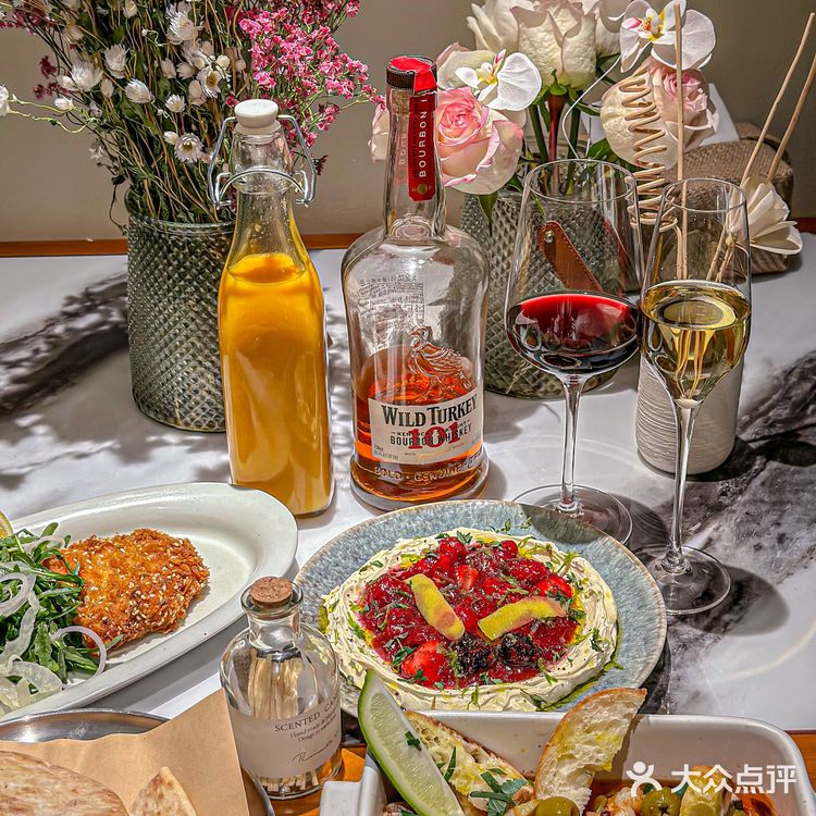 情侣必去的浪漫约会餐厅✨🥂就在黎黄陂路❗️  