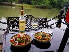 -自然食集西餐厅(泰晤士小镇店)
