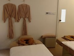 -左右Massage/Spa(长寿路店)