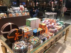 -VENCHI 闻绮(北京国贸商城店)