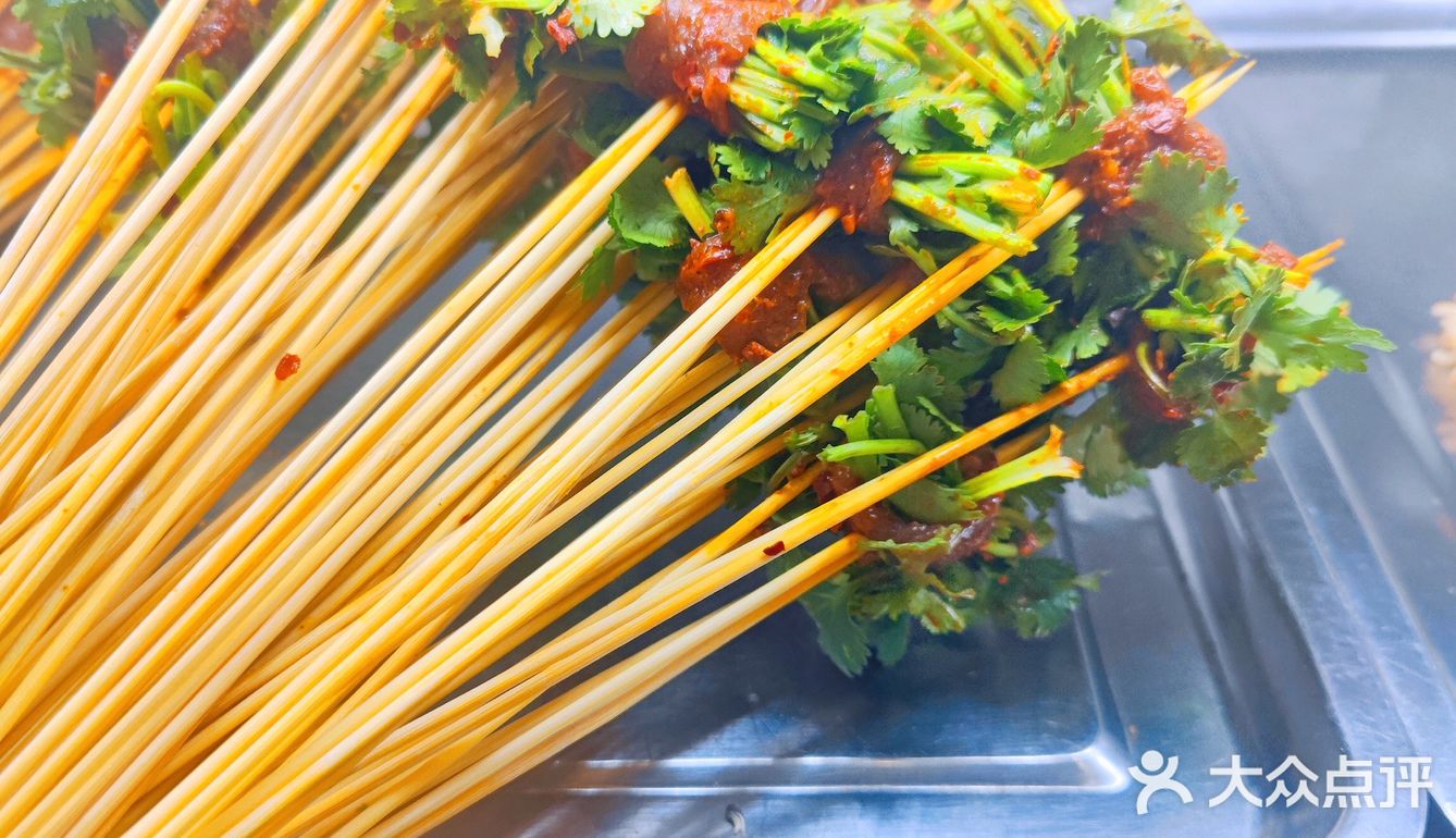 绝对不能错过的美味串串香，yyds！  