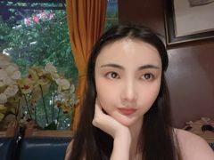 -沪小胖小龙虾(淮海中路旗舰店)