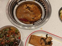 -龍歌自助小火锅(芝罘万达店)