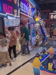 -卡通尼乐园(印象汇店)
