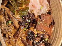 -Ameigo梅果·云贵川bistro(长宁来福士店)