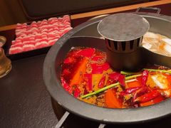 -晓宇重庆火锅(西安荟聚店)
