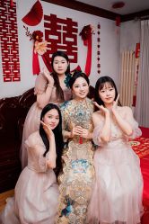 -NaNa婚纱礼服馆
