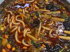 -红鼻子桂林米粉(金唐新光界店)