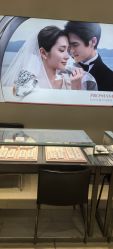 -周生生Chow Sang Sang(又一城店)