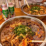🔥一口沦陷的冒菜长白也有店啦！