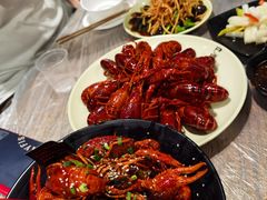 -巴厘龙虾·榜首油焖大虾(音乐学院·沿江酒馆店)