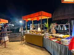 -亚龙湾希尔顿自助餐厅·海鲜·烧烤·沙滩BBQ·现场乐队