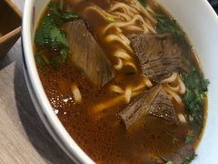-康师傅私房牛肉面(马泉营奥莱店)