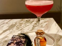 红磨坊的舞会-théATRE 茶聚场(王府中環店)