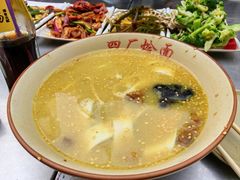 -四厂烩面(棉纺路店)