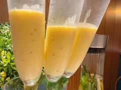 杨枝甘露-小鱼小牛·鱼牛干锅·脆鱼火锅(世欧广场店)