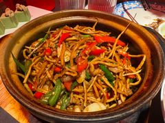 砂锅五花肉竹笋丝-肆月河豚·新淮扬菜·烤鸭(中关村店)