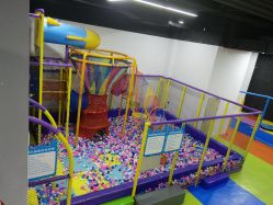 -蹦贝运动中心·蹦床·攀岩·闯关(龙岗店)