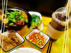 -领鲜天下·焗海鲜·花胶鸡(天目里店)