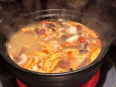 -芸鲜季·云南野生菌餐厅· 云南风物味研社(闵行店)