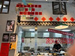 -方铲铲·成都板凳面(滨江银泰店)