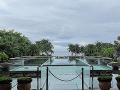 -亚龙湾喜来登·美景台大堂吧